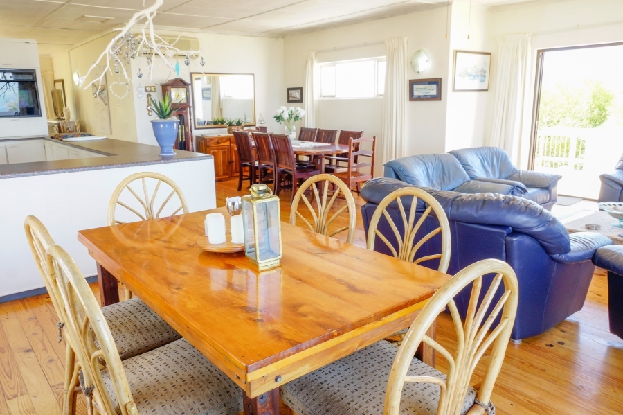 3 Bedroom Property for Sale in Oyster Bay Eastern Cape
